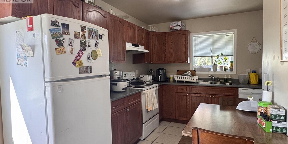 B 3421 KALUM STREET Terrace Photo 6 B 3421 KALUM STREET Terrace Photo 6